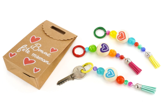 porte clés fête des mères idée cadeau - Activités manuelles porte-clés - 10doigts.fr