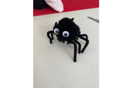 araignée d'Halloween en pompon - Laine - 10doigts.fr