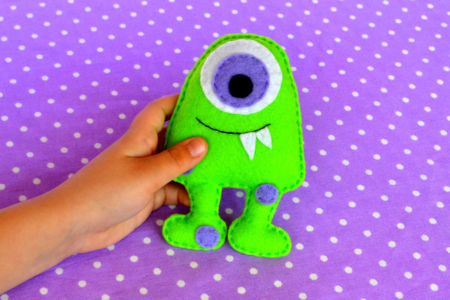 alien feutrine - Feuilles de feutrine – 10doigts.fr