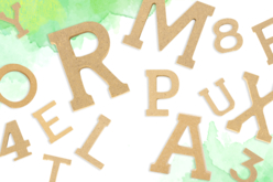 lettres en bois medium - Déco en bois brut - 10doigts.fr