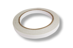 Adhésif double-face  - Rouleau de 18 m x 1 cm de large - Colles Scrapbooking – 10doigts.fr