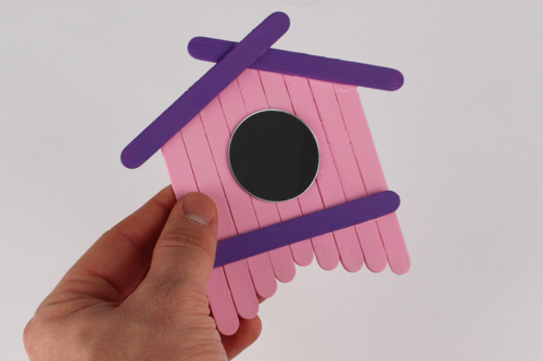 Nichoir déco avec bâtonnets en bois