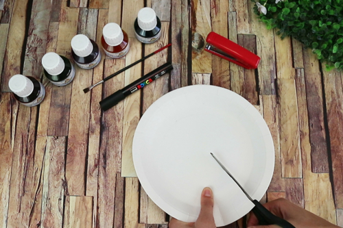 Fabriquer une tortue avec une assiette en carton