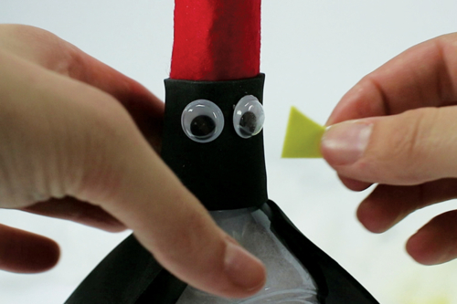 Fabriquer un pingouin avec une bouteille d'eau