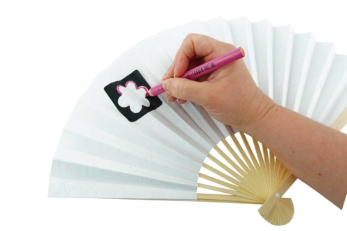 Etape 2 : Dessine le contour - 