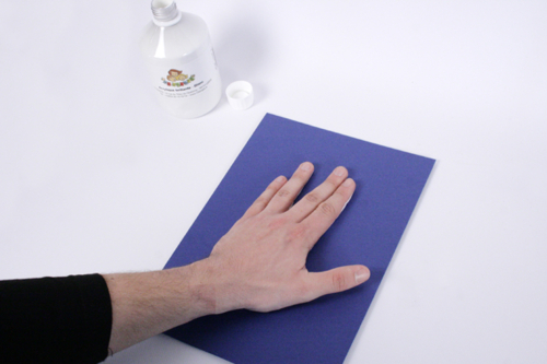 Lapin de Pâques empreinte de main