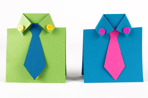 Petites chemises en papier