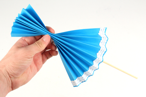 Marionnettes en papier