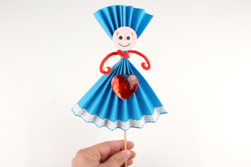 Marionnettes en papier