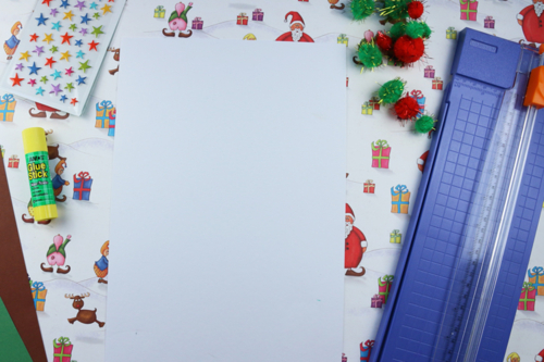 Sapin 3D avec des bandes de papier
