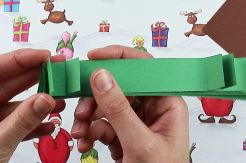 Sapin 3D avec des bandes de papier