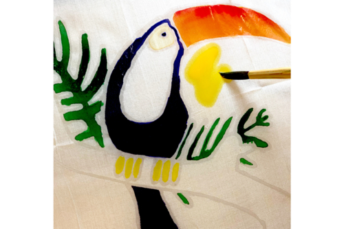 Colorier avec la peinture sur soie -