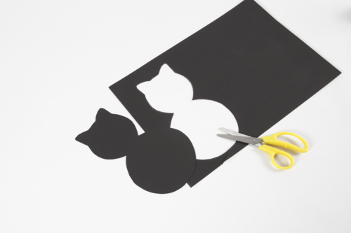 Découpage de la silhouette chat -
