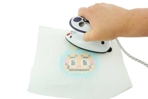 Etape 5 : Fixer les perles au fer à repasser - 