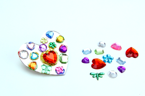 Recouvrir de strass -