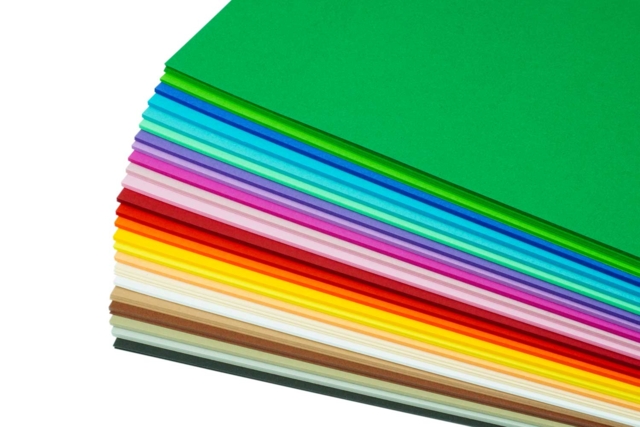 250 feuilles de Papier léger multicolore, 21 x 29.7 cm - Papiers Format A4 - 10doigts.fr