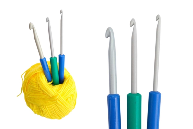 3 crochets en métal - Crochet - 10doigts.fr