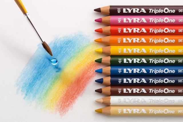 36 crayons aquarellables triple one - Crayons de couleur pour enfants : du premier gribouillage au dessin d'artiste - 10doigts.fr