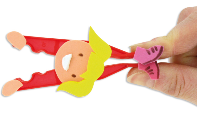 Set de 6 pinces à linge - Accessoires de collage et outils pour vernis-collage - 10doigts.fr