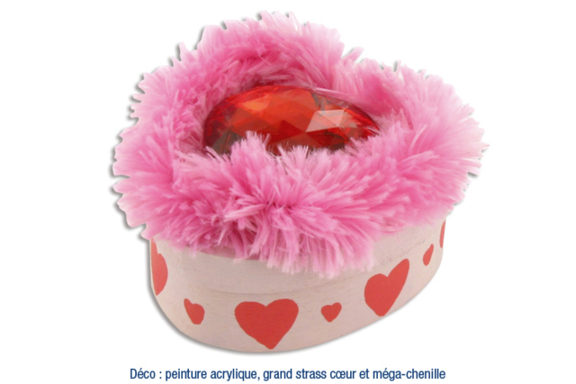 Set de 6 boîtes coeurs en bois - Boîtes en bois à décorer - 10doigts.fr