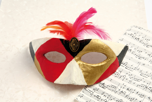 Gabarit pour créer des masques ou des loups - Moules pour plâtre, savon, béton ... - 10doigts.fr