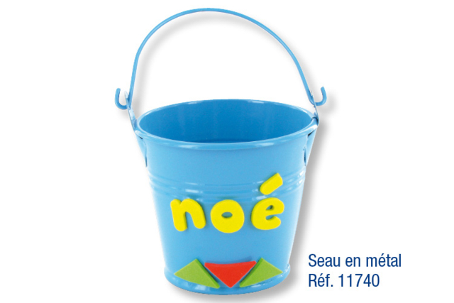Mini seau en métal et lettres en caoutchouc souple auto-adhésif - Supports en Métal - 10doigts.fr