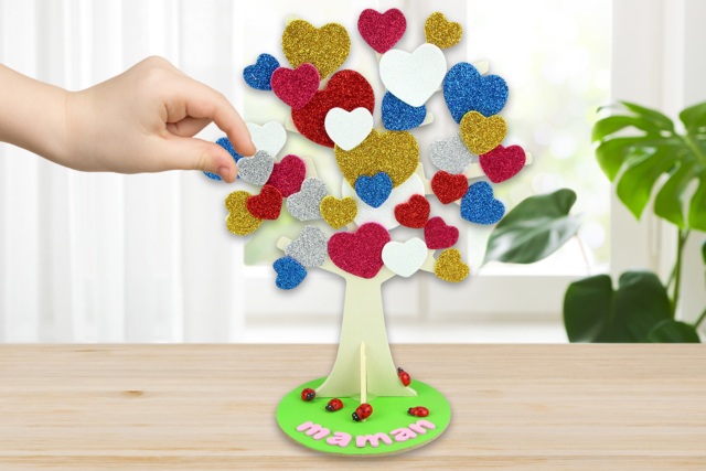 Arbre à coeurs - Boîtes et supports à bijoux : l'écrin de vos créations - 10doigts.fr
