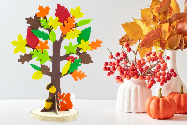 Arbre aux couleurs de l'automne - Stickers en feutrine : du relief et de la texture dans vos créations - 10doigts.fr