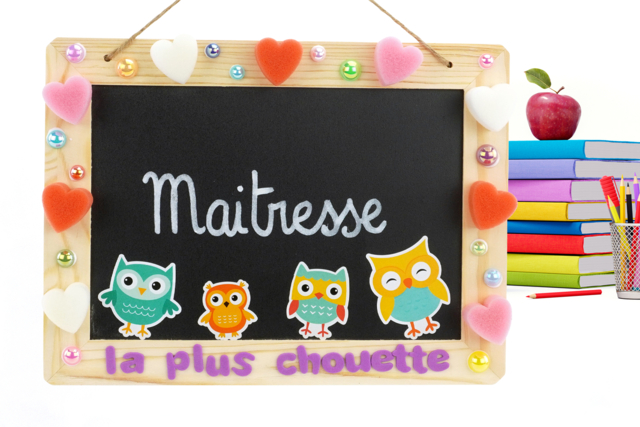 Ardoise Maitresse la plus chouette - Craies, tableaux et ardoises : l'espace de toutes les expressions - 10doigts.fr