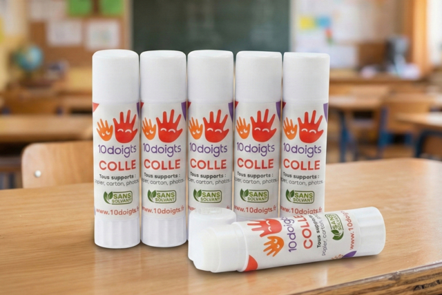 Bâton stick de colle blanche 10 doigts - Colles scolaires : bâton, blanche, gel et colle forte - 10doigts.fr