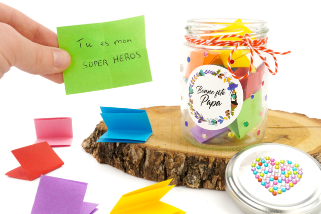 Bocal à messages d'amour pour la fête des pères - Supports en Verre - 10doigts.fr