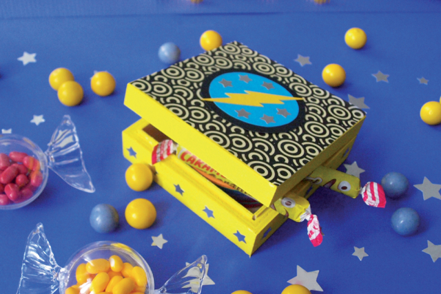 boite carrée bonbons - Boîtes en bois à décorer - 10doigts.fr