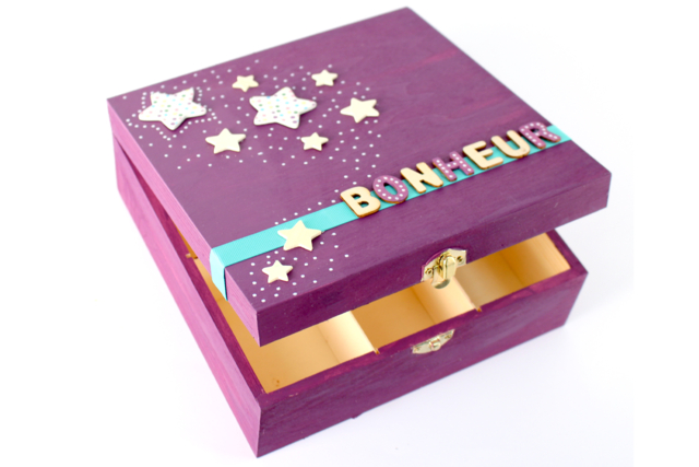 boite en bois bonheur - Lettres et Chiffres - 10doigts.fr