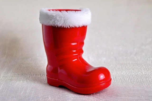 botte pere noel rouge - Formes à garnir - Plastique - 10doigts.fr