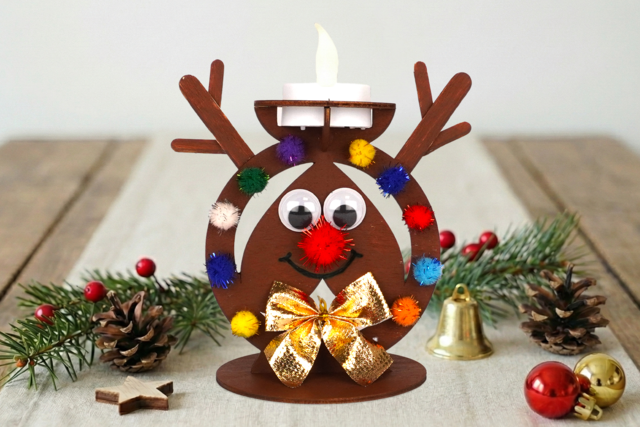 Bougeoire Renne Noël - Bougeoirs et photophores à décorer - 10doigts.fr