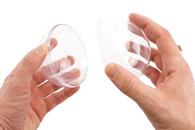 boule plastique 2 partie - Guirlandes et suspensions Noël - 10doigts.fr