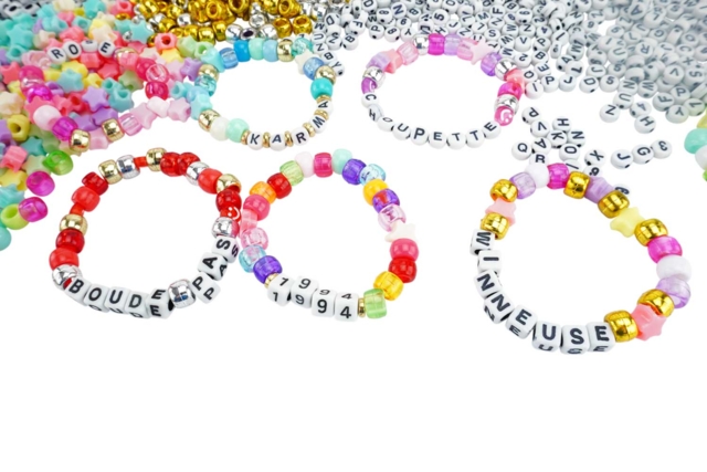 bracelets amitiés concert - Bijoux messages - 10doigts.fr