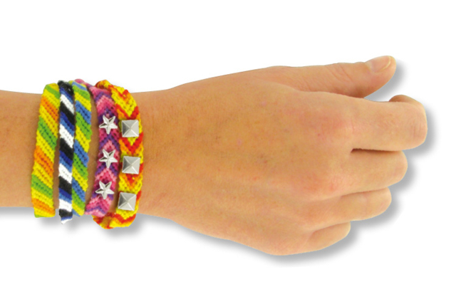 Bracelets brésiliens - Fils à  broder - 10doigts.fr
