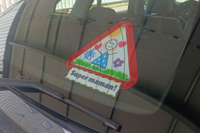 Cadeau Fete des Meres voiture - Kits fête des parents - 10doigts.fr