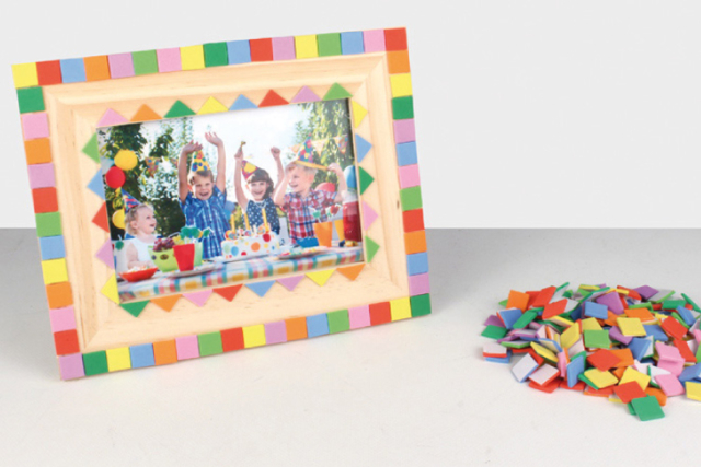Cadre photo en bois avec vitre - Cadres photo en bois à décorer - 10doigts.fr