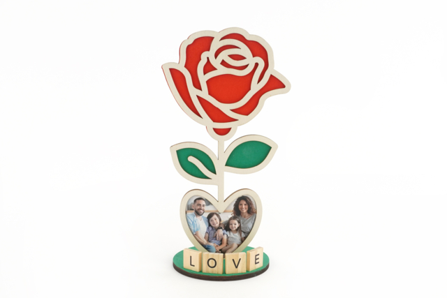 Cadre photo Rose en bois à monter - Cadres et clips photos : des supports uniques pour afficher vos souvenirs - 10doigts.fr