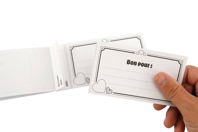 Carnet de 20 bons à colorier papa - Albums et carnets à personnaliser - 10doigts.fr