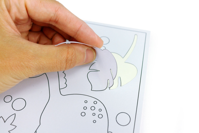carte à saber dino step 1 - Sable coloré : tout le matériel pour créer des tableaux en sable - 10doigts.fr