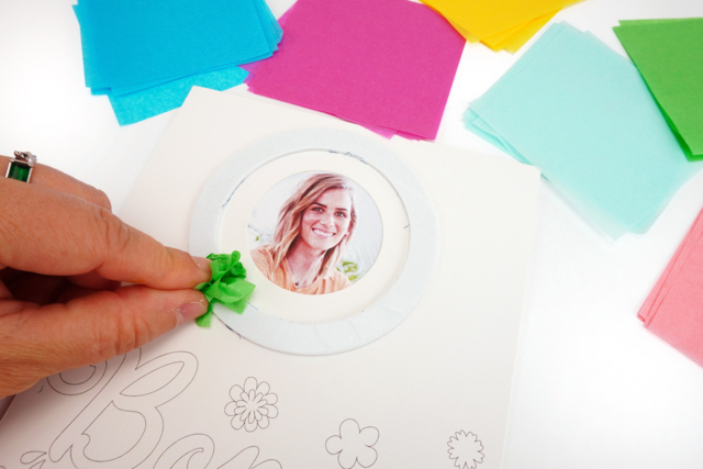 carte bonne fête maman couronne - Cartes de Fête des Mères : modèles et kits créatifs à fabriquer - 10doigts.fr