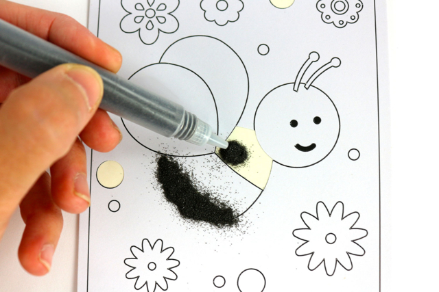 carte sable abeille - Sable coloré : tout le matériel pour créer des tableaux en sable - 10doigts.fr