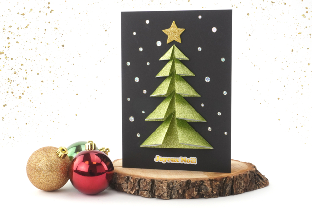 Carte sapin de Noël en 3D (pliage facile) - Gommettes de Noël : autocollants et stickers créatifs pour enfants - 10doigts.fr