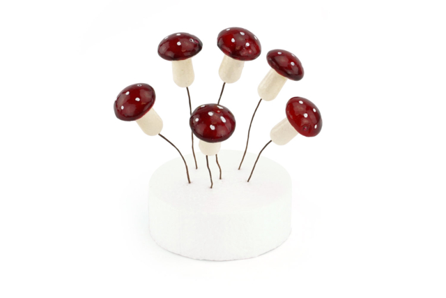 champignons polystyrène sur tige - Décors nature : matériaux naturels pour les loisirs créatifs - 10doigts.fr