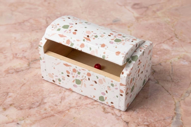 coffre bois decopatch - Boîtes en bois à décorer - 10doigts.fr