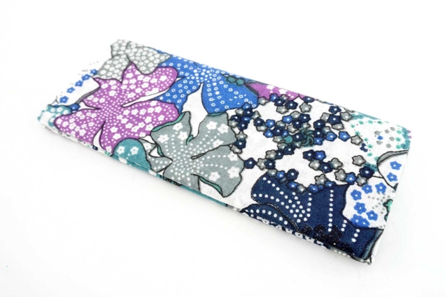 coupon fleurs violettes - Coupons de tissus - 10doigts.fr