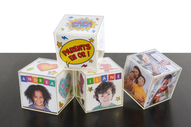 cube photo - Cadres et clips photos : des supports uniques pour afficher vos souvenirs - 10doigts.fr